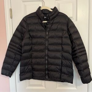 32 Degrees Women’s Ultra Light Down Packable Jacket Size Medium NWOT